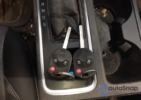 2018 Ford Escape Se z USA, uszkodzony, nr VIN 1FMCU9GD2JUA90854